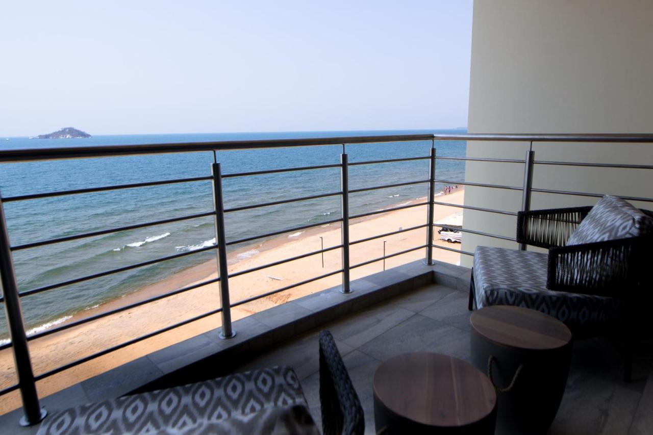 Sunbird Waterfront Hotel Salima Luaran gambar
