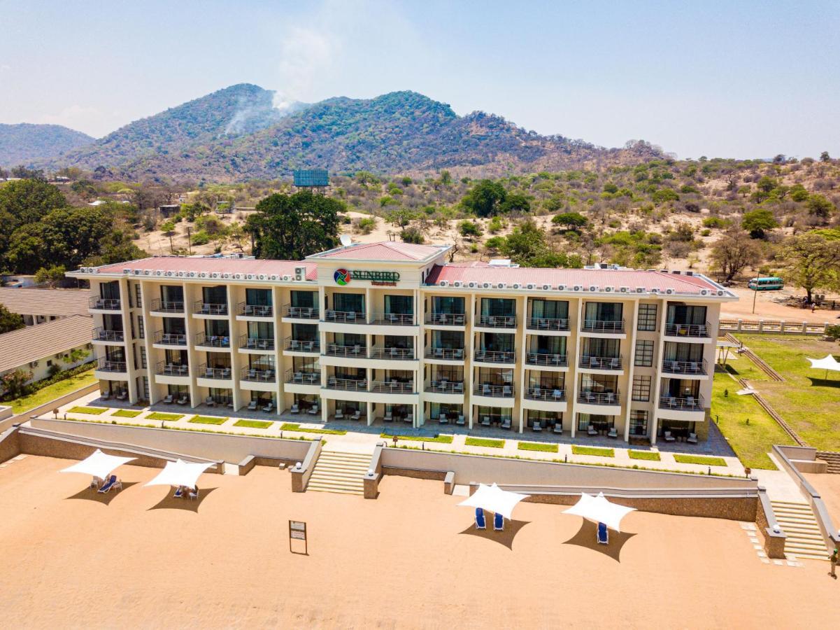 Sunbird Waterfront Hotel Salima Luaran gambar